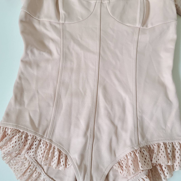 Puma Fenty By Rihanna Pink Lace Polo Collar Bodysuit Shirt Size Medium - Picture 8 of 12